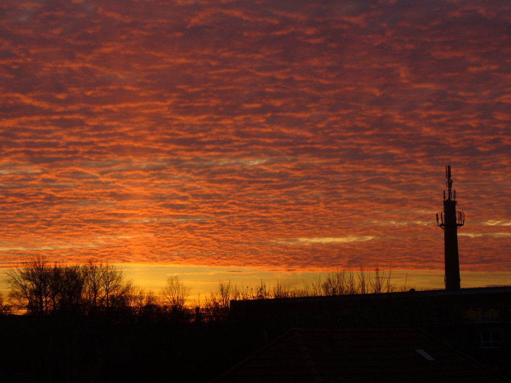 meer aus roten wolken