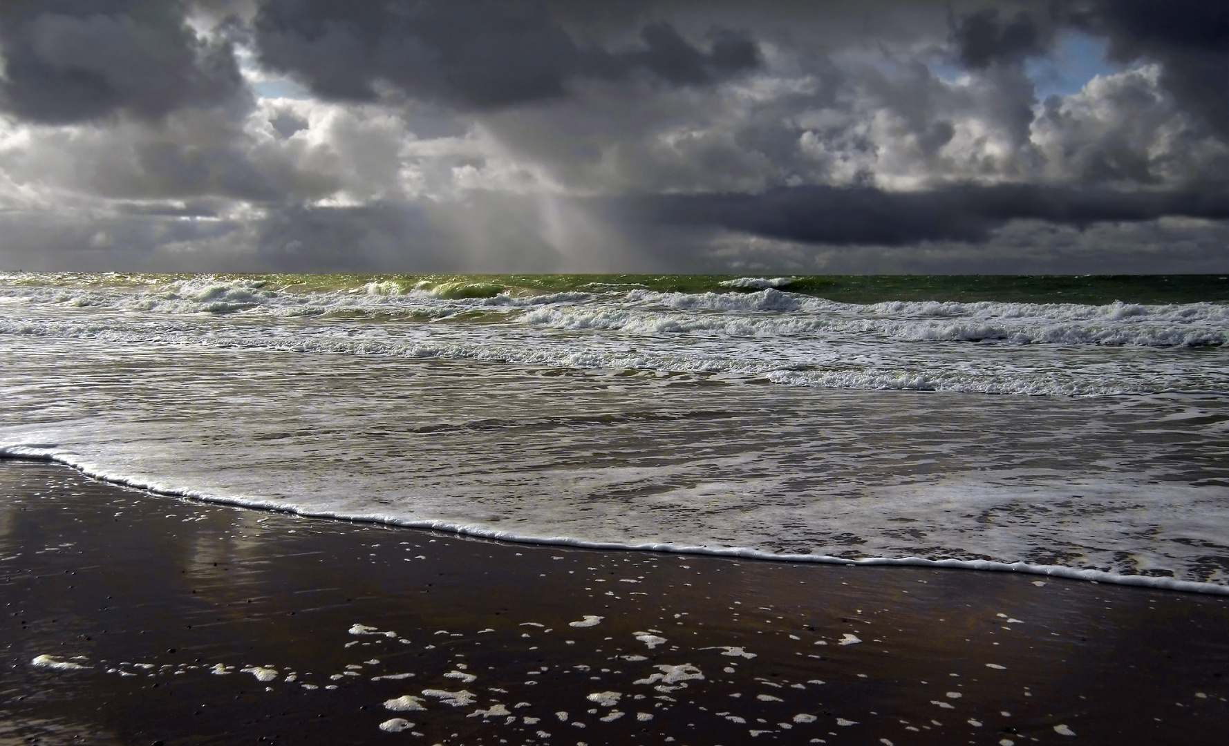 Meer und Wolken