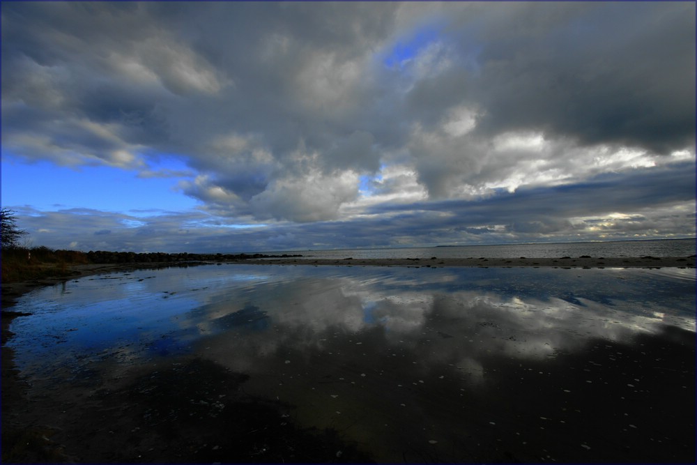 Meer und Wolken gehören zusammen .... beides aus Wasser