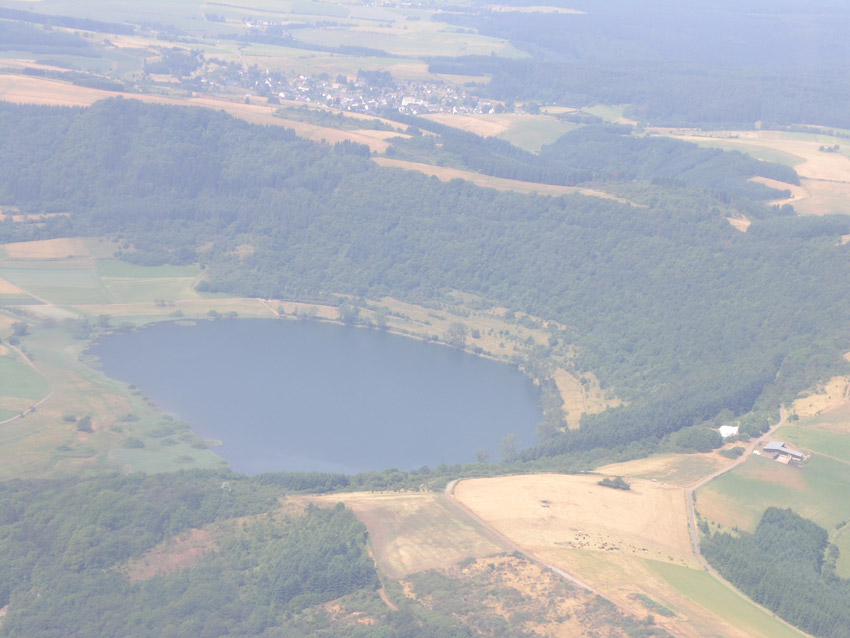 Meerfelder Maar in der Vulkaneifel