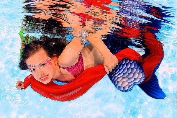 Meerjungfrauen Schwimmen 
