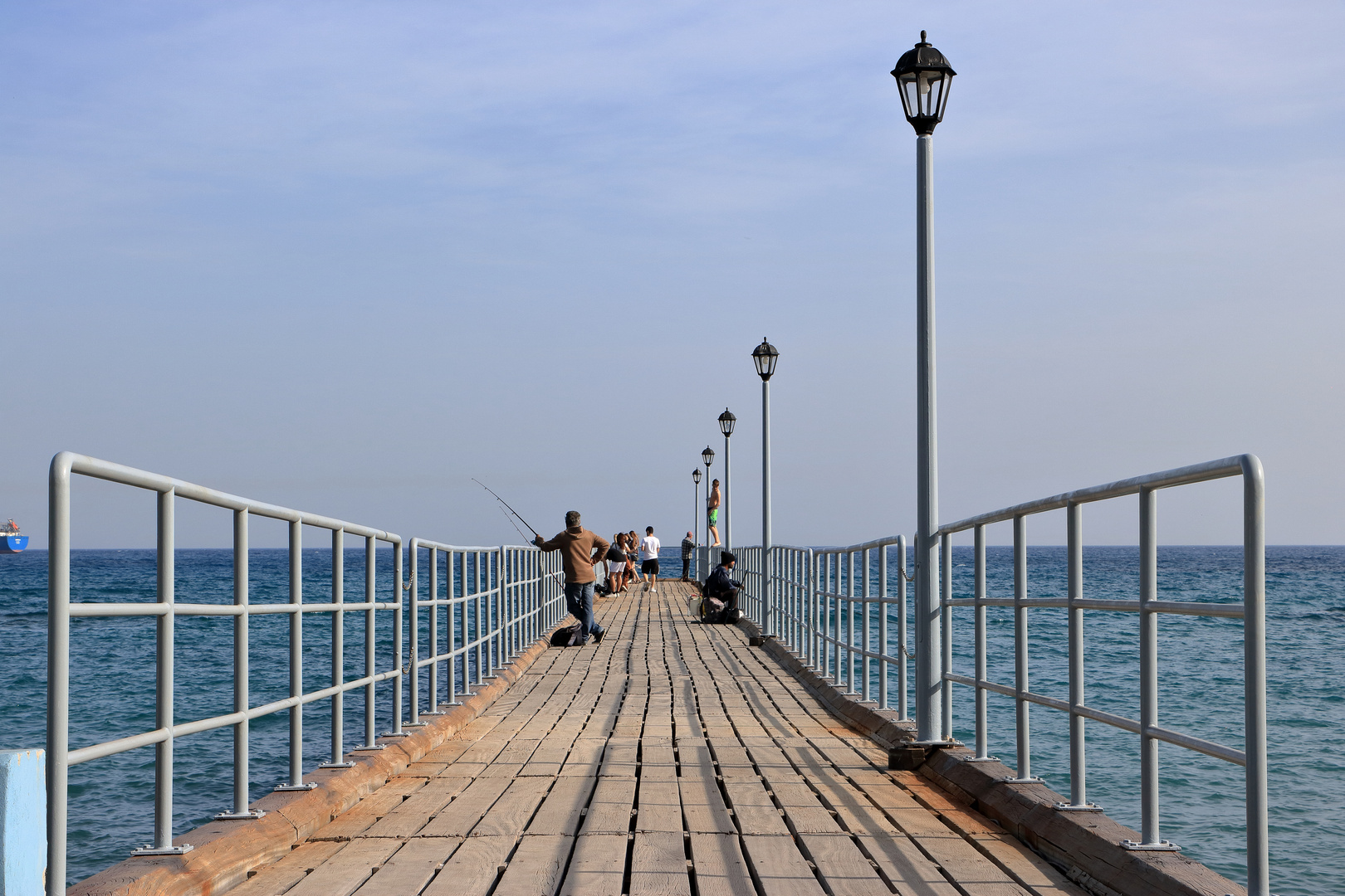 Meerluft genießen auf dem Pier