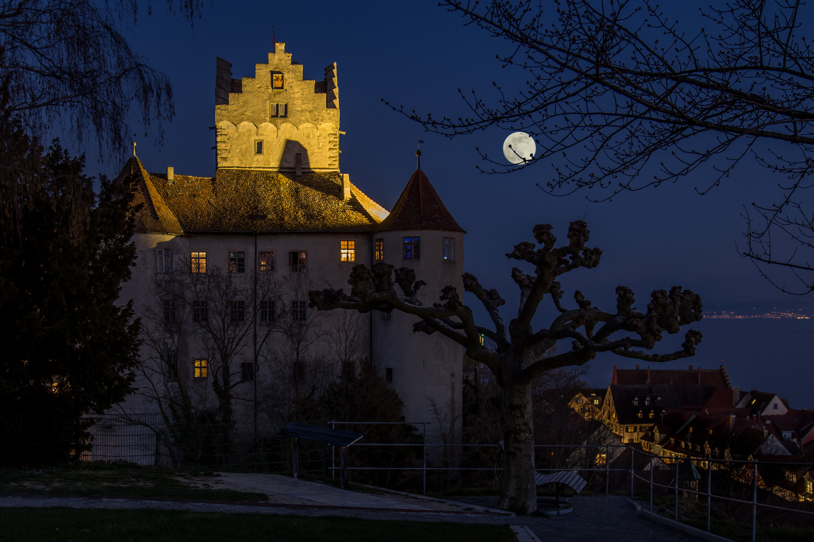 Meersburg by night