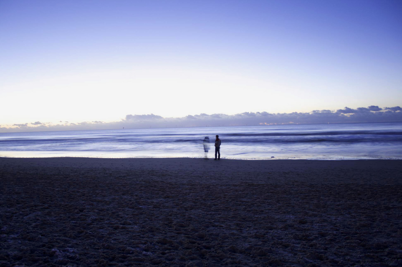 Meeting a Ghost on a frozen Beach