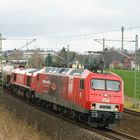 MEG 156 001 und 077 023 am Leerzementzug