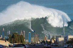 Mega Tsunami à Dubaï - Quand la démesure s’auto rattrape