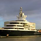 Mega Yacht Luna