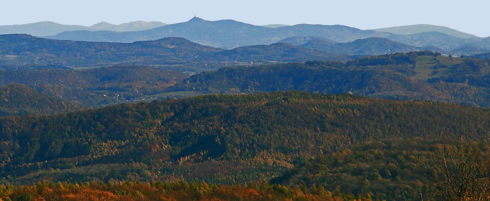 Mehr als 120 km zu Schneekoppe und Schwarzer Berg hier zusammen auf dem Bild....