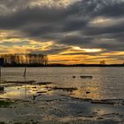 mehr Hochwasser - abgesoffene Bank