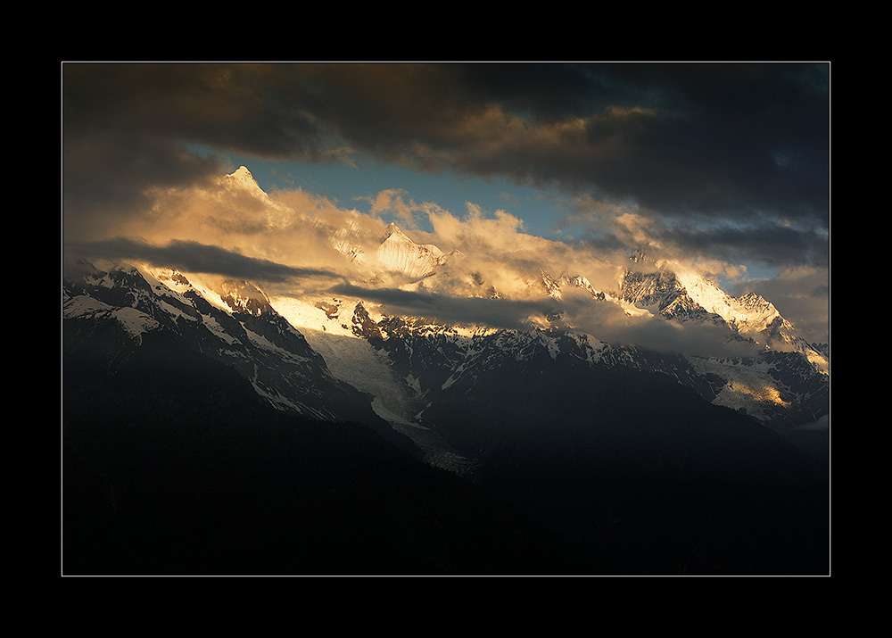 Meili Mountain im Sonnenaufgang