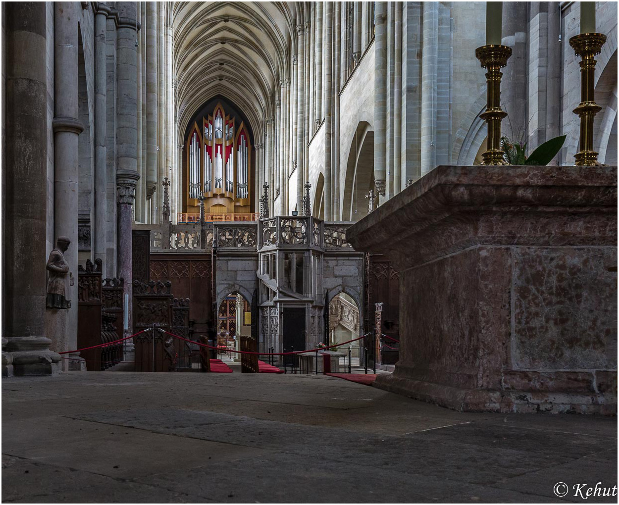 Mein Blick durch den Dom zu Magdeburg