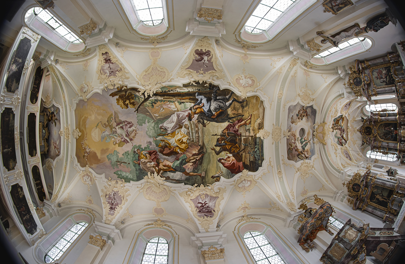 Mein Blick in den Kirchenhimmel der Wallfahrtrskirche St Marinus 