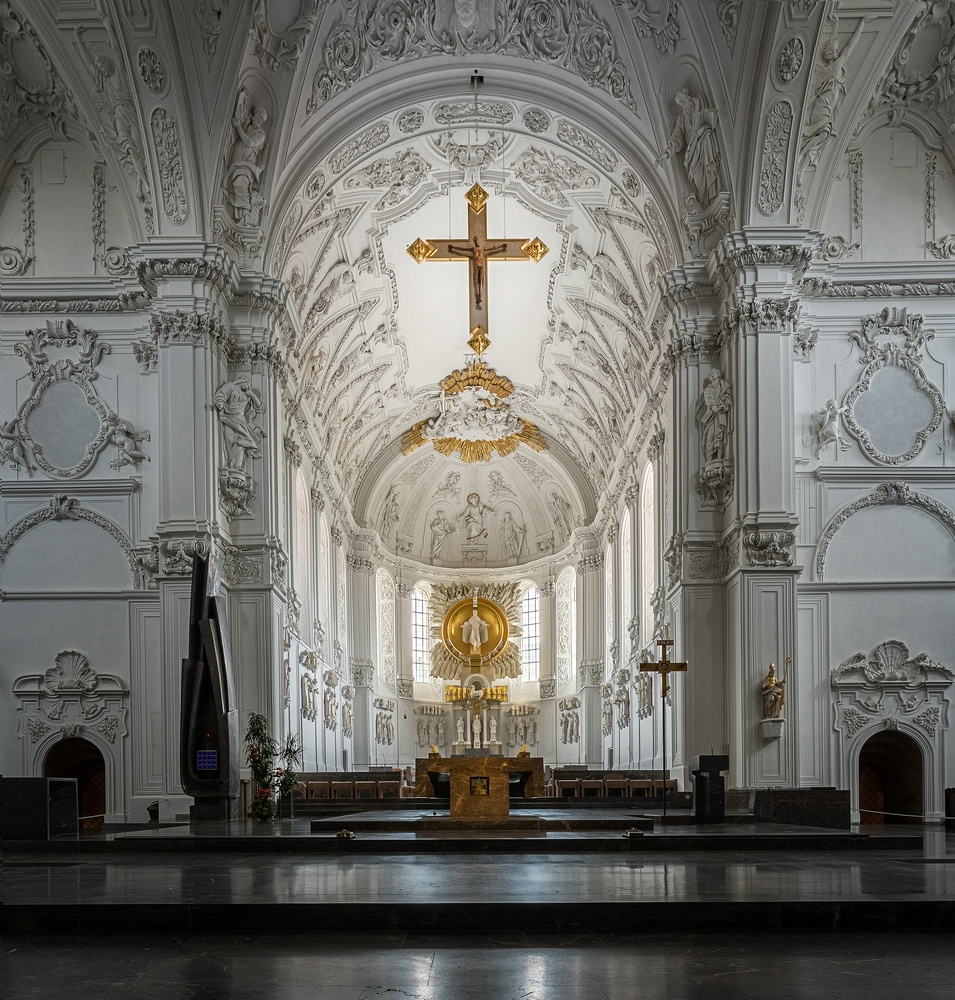 Mein "Blick zum Chor " im St. Kiliansdom zu Würzburg