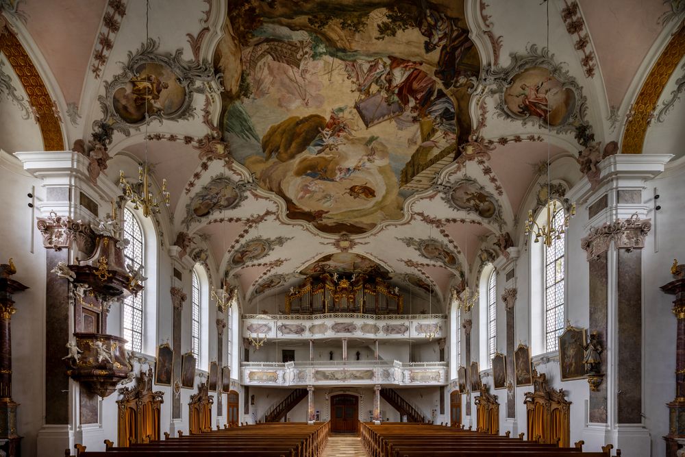  Mein Blick"zur Orgel" in der  Pfarrkirche St.Martinus Erbach