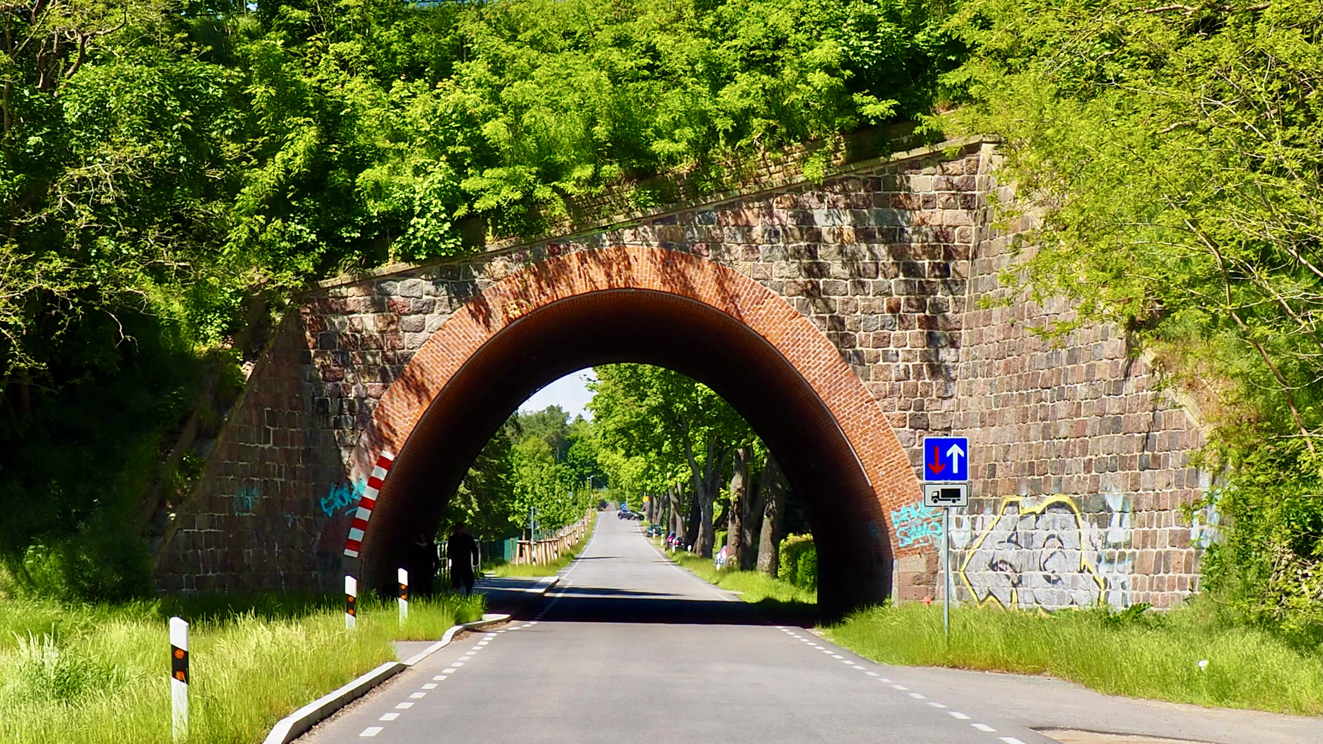 Mein Durchblick zum Donnerstag auf der Landstraße auf dem Weg nach Bad Belzig