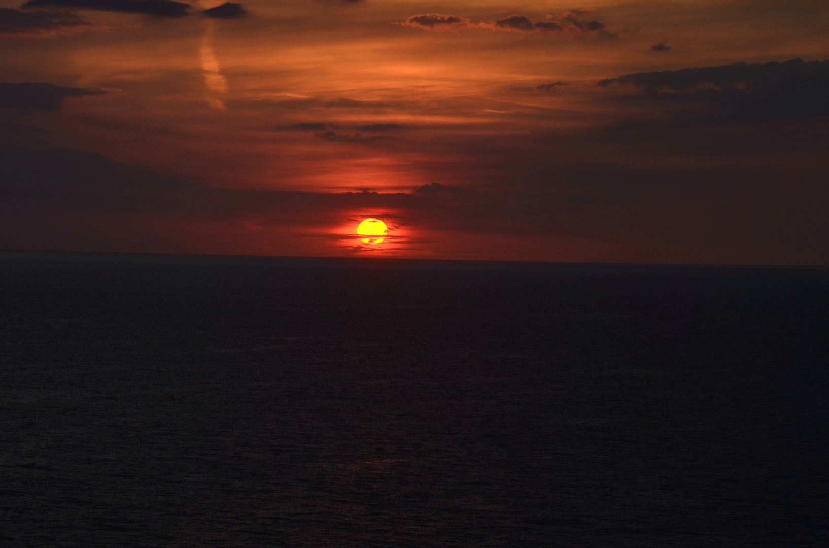 Mein erster Sonnenaufgang auf der Ostsee am 2.8.2015 um 6.24 Uhr