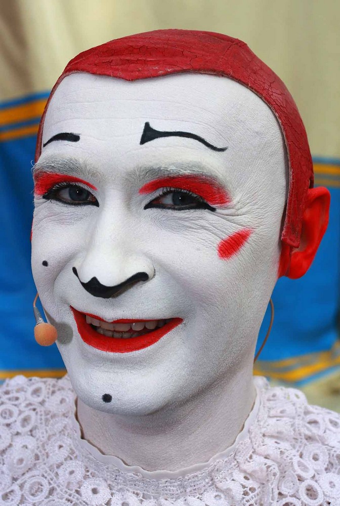 Mein Freund "Gensi" Musik-Weißclown-Theaterclown beim Circus Roncalli