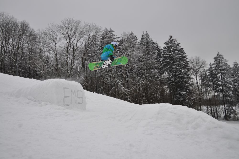 Mein "Großer" beim Snowboardfahren