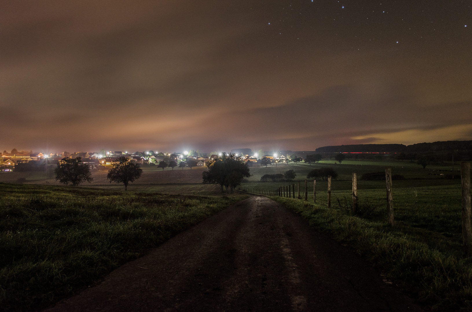 Mein Heimatdorf bei Nacht