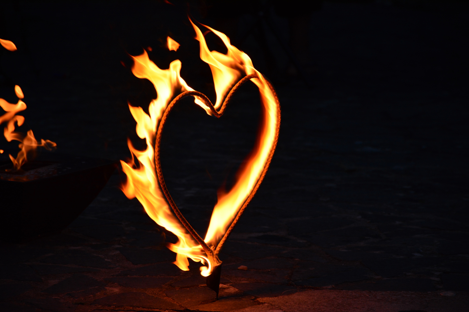 Mein Herz brennt Foto & Bild kunstfotografie & kultur