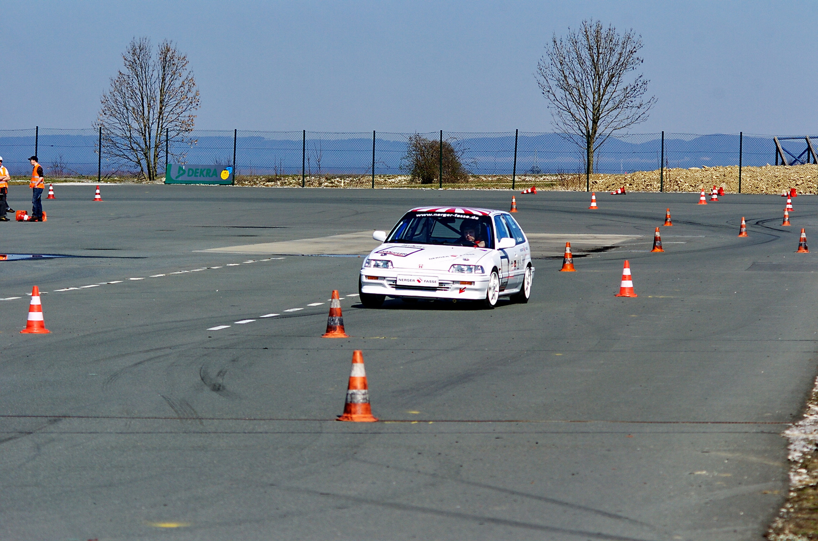 Mein Honda Civic R beim Clubslalom