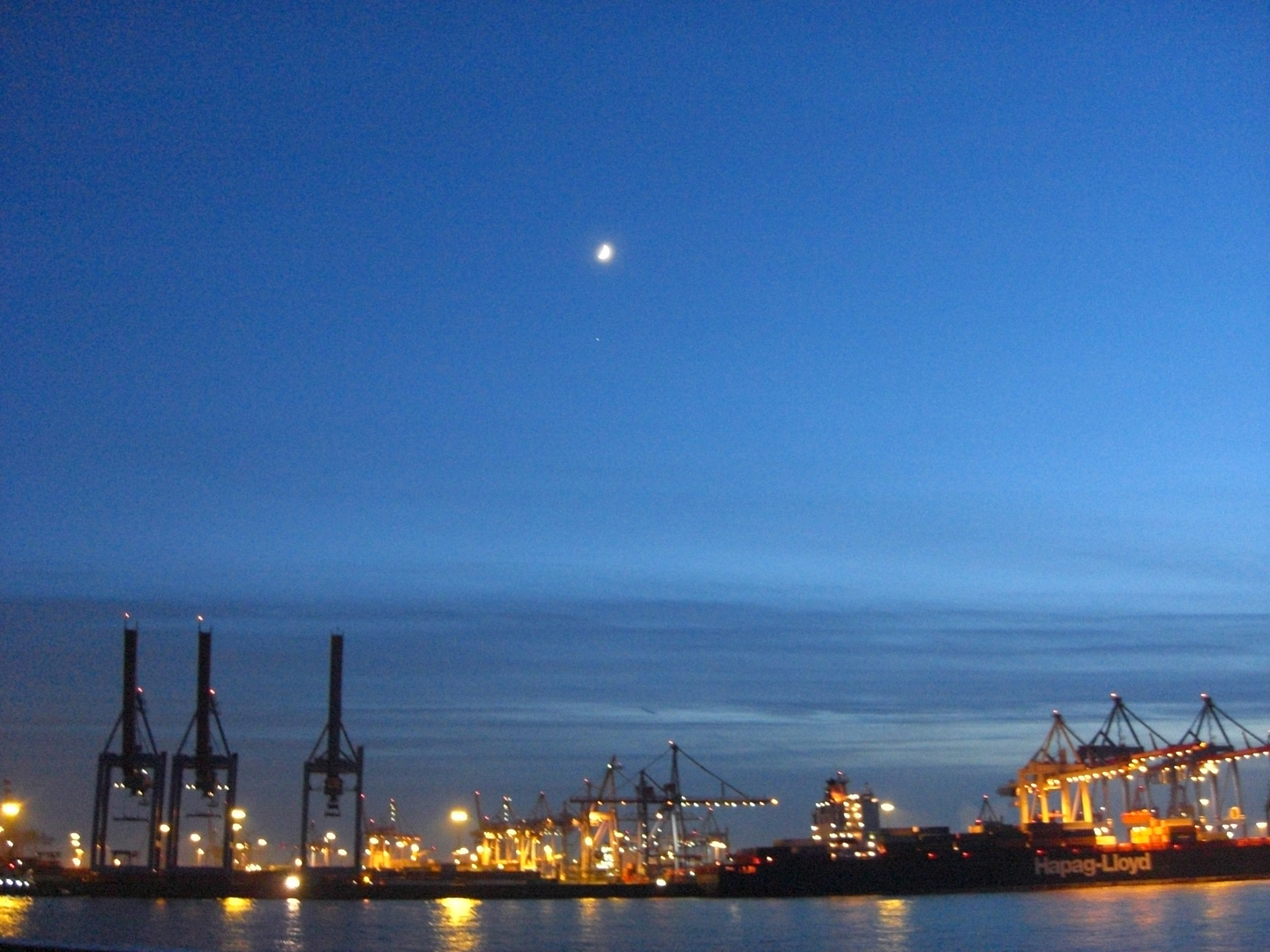 mein Lieblingsblick auf den Hamburger Hafen bei Nacht