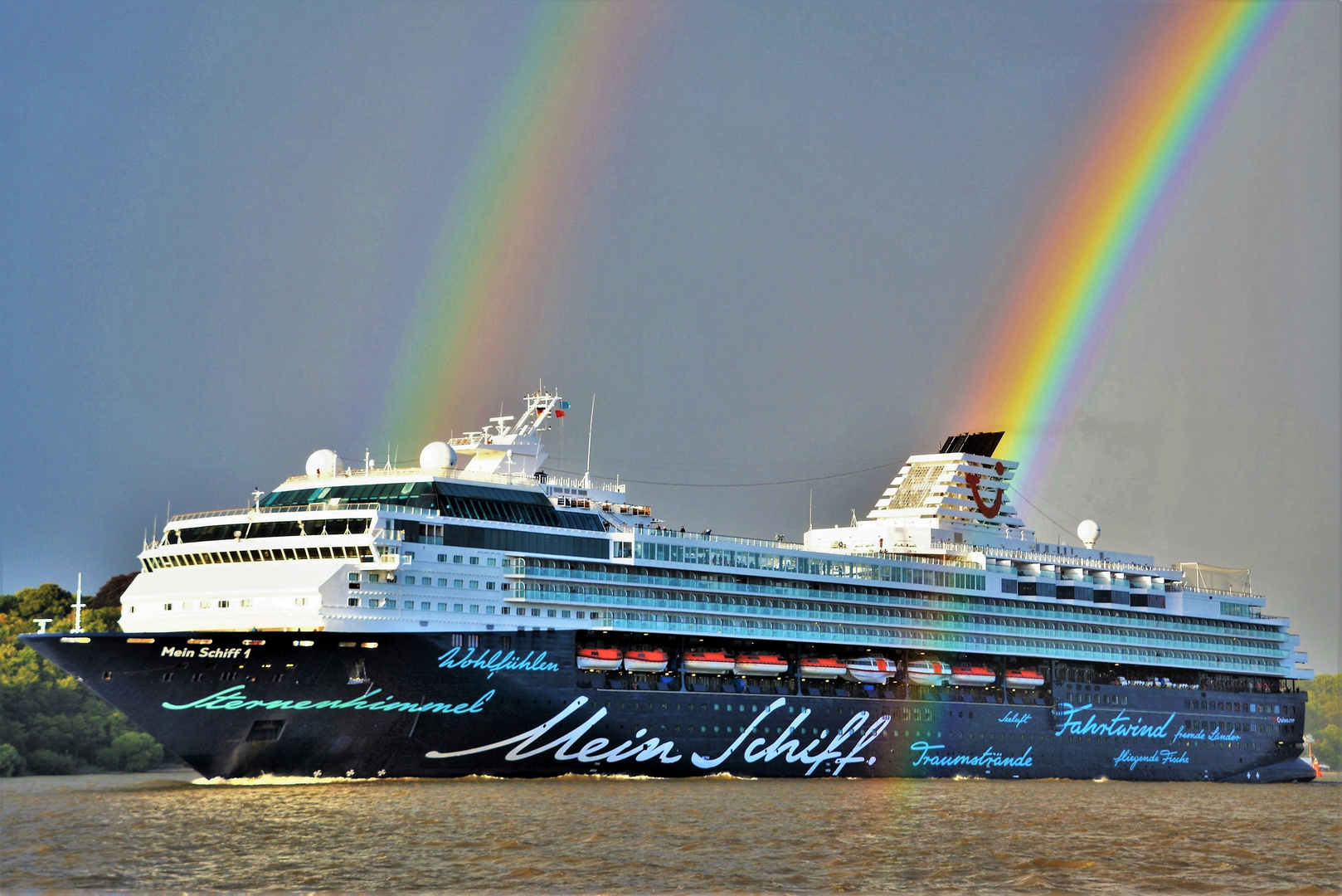 MEIN SCHIFF 1