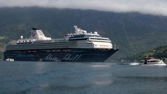 Mein Schiff 1