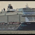 Mein Schiff 1 auslaufend in Kiel