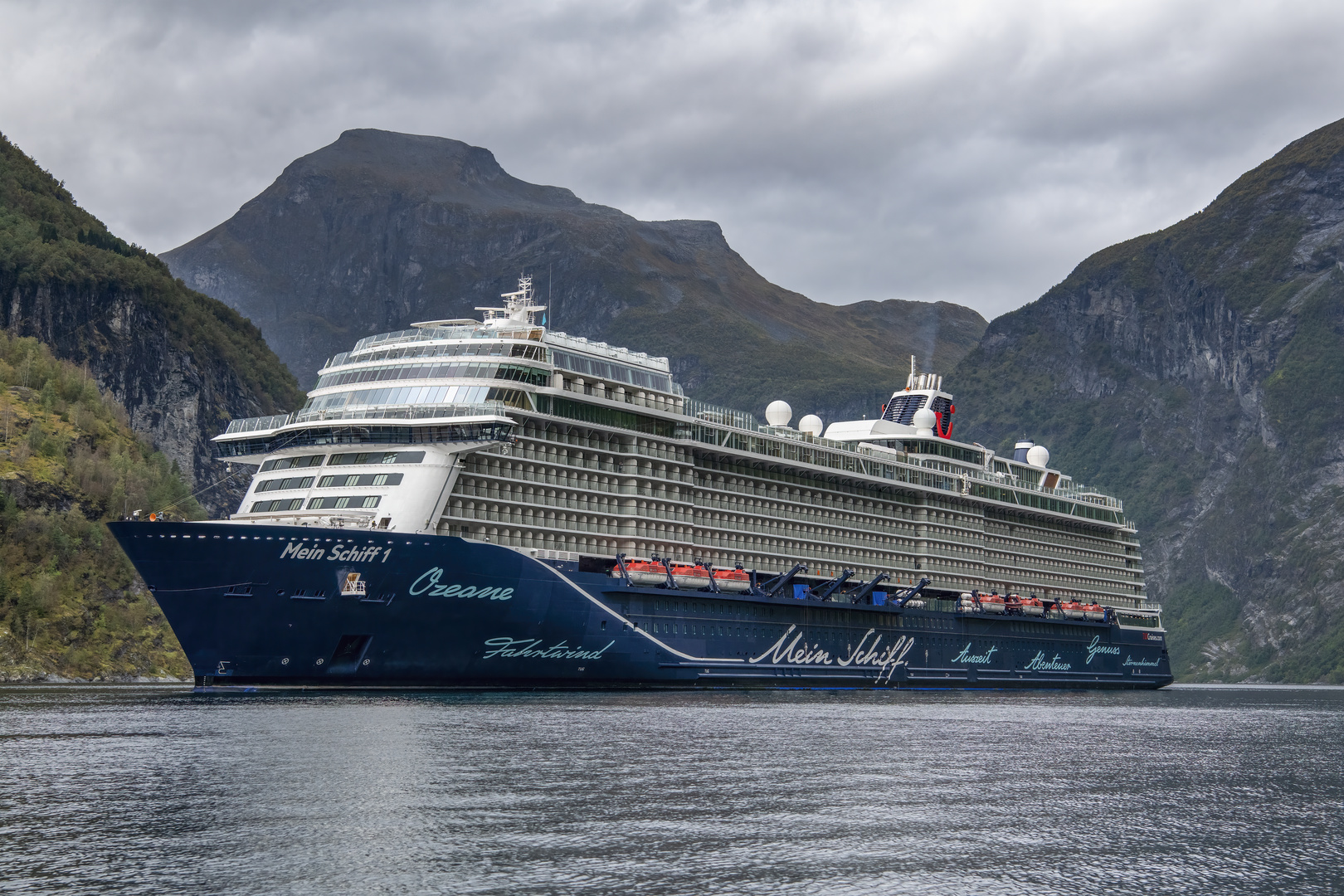 Mein Schiff 1