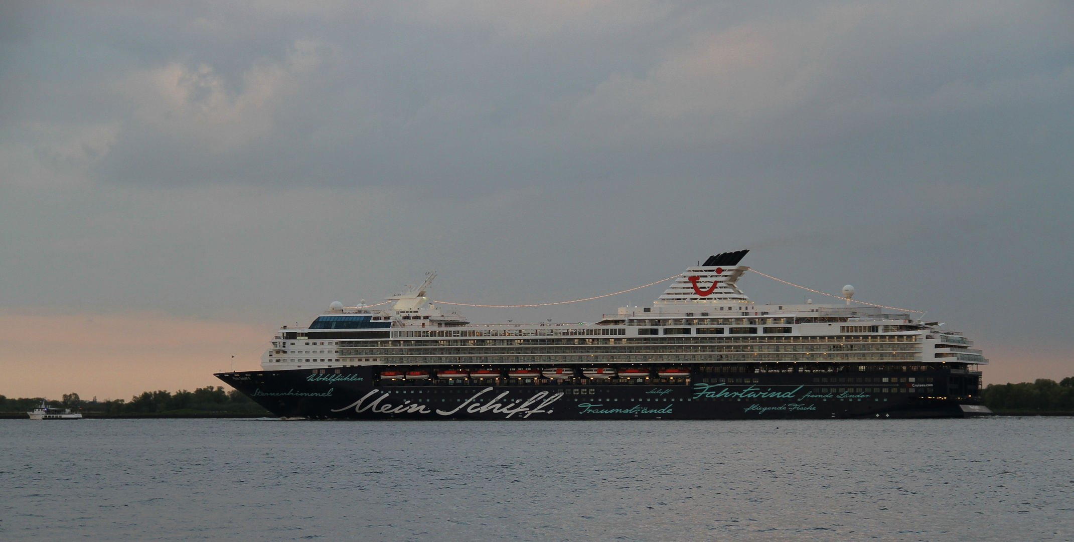 Mein Schiff 1 ... sie fehlte mir noch , hier um 20:35 Uhr