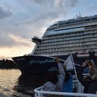 Mein Schiff 2 auslaufen Hamburg