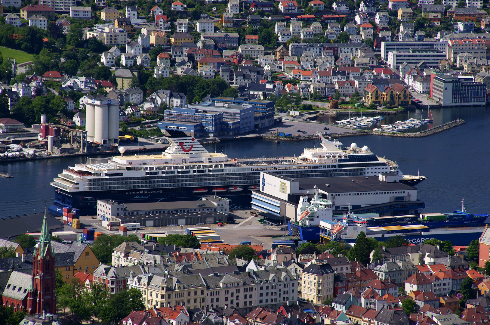 Mein Schiff 2 in Bergen