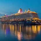 Mein Schiff 4