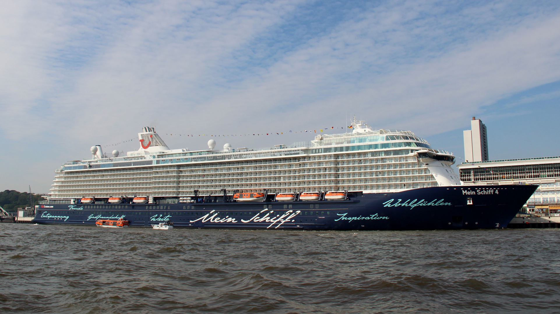 Mein Schiff 4