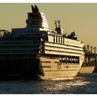 Mein Schiff, beim Auslaufen