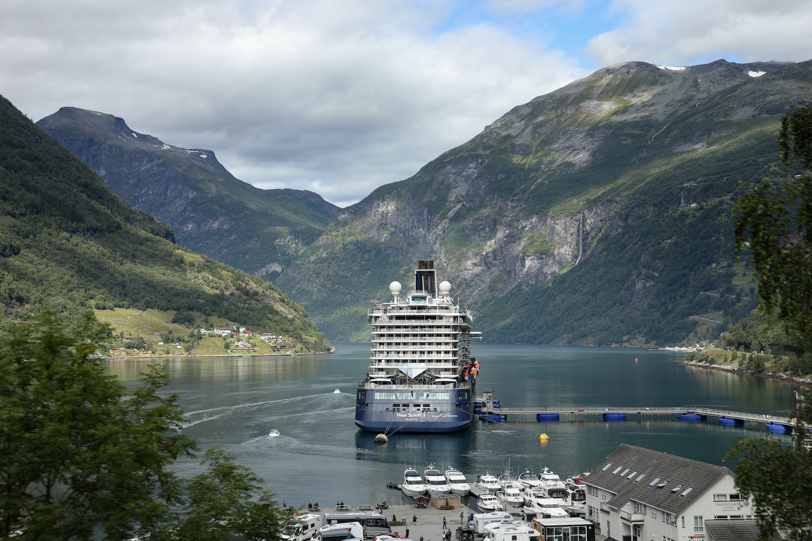 Mein Schiff, Geiranger