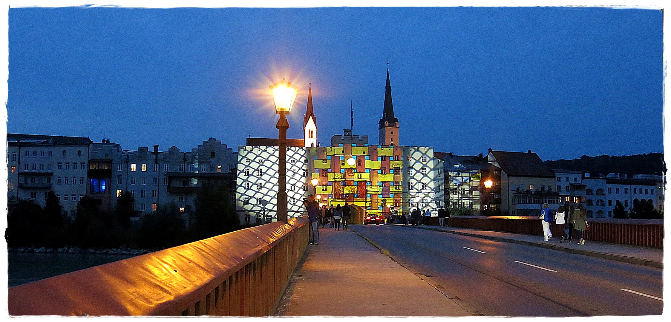 mein sonntagskircherl: wasserburg leuchtet