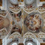  Mein"Blick nach oben" in der Studienkirche Mariä Himmelfahrt (Dillingen an der Donau)