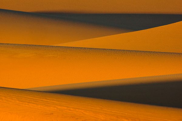 Meine Berufsleidenschaft (Abstrakte Fotografie) in den Sanddünen von Namibia ausgelebt