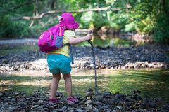 Meine Enkeltochter auf großer Wanderung