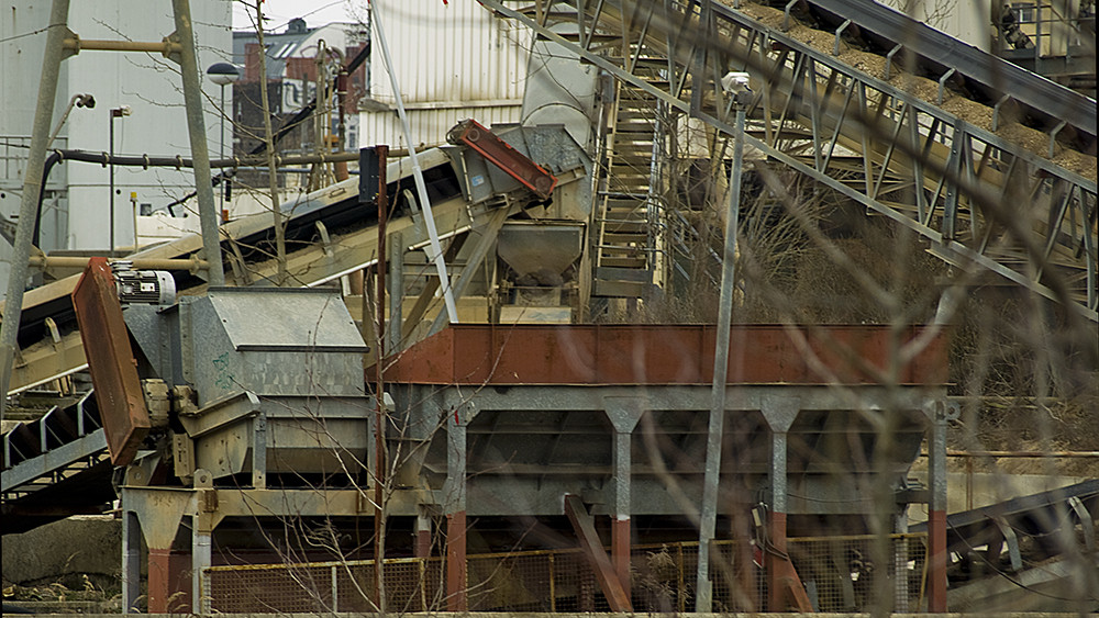 Meine erste selbstgebaute Fabrik..