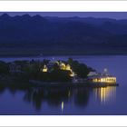 meine kleine Insel, See vor Udaipur, Rajasthan