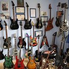 meine Metallica und Zakk Wylde Sammlung ... wenige von 112 Gitarren