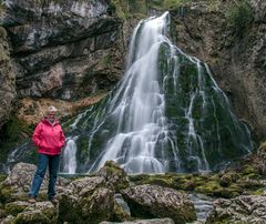 Meine "Nixe" beim Gollinger Wasserfall ....