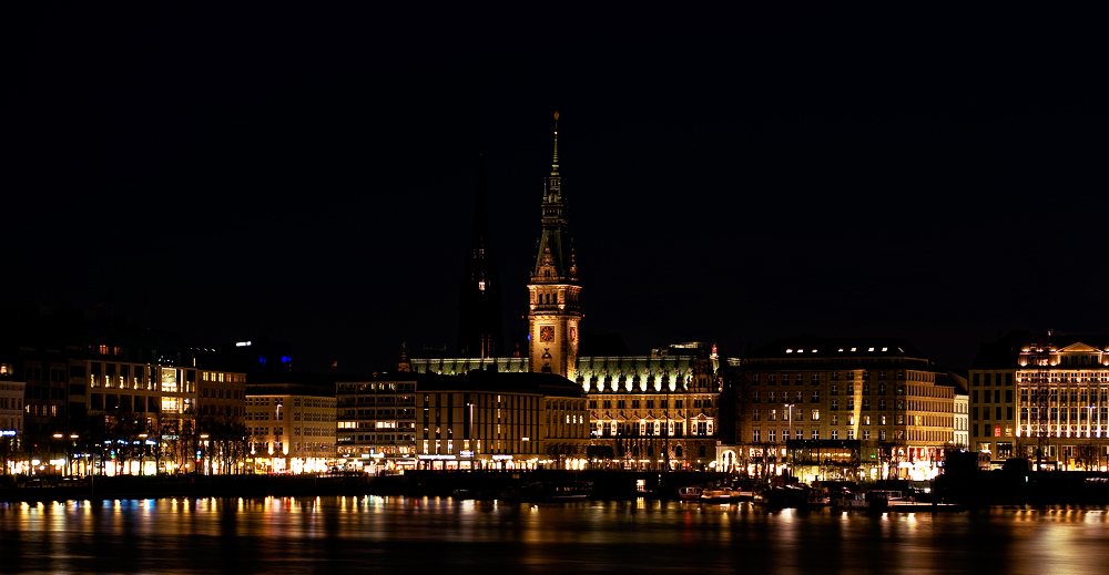 Meine Perle- Binnenalster bei Nacht