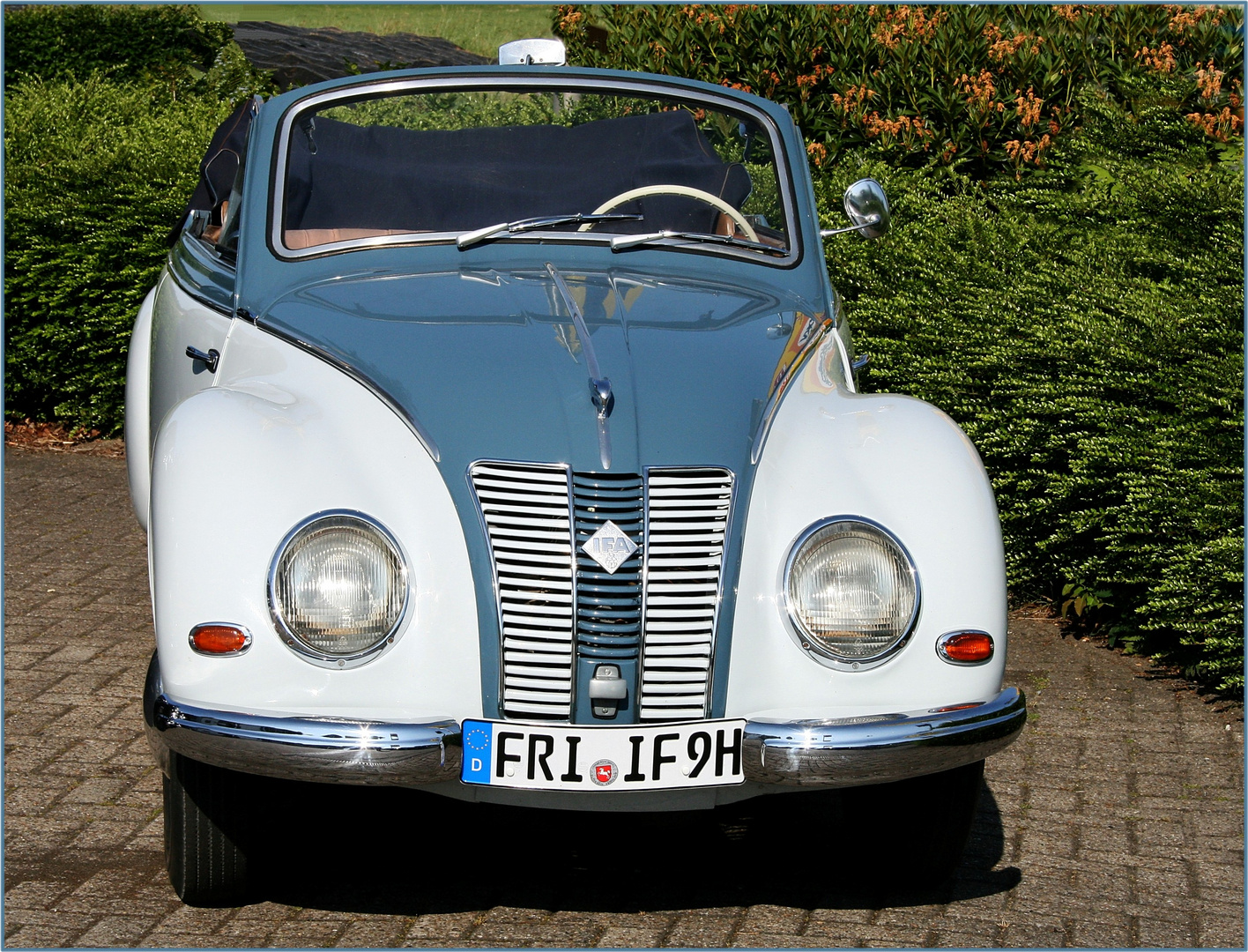 meine schönsten Oldtimer ... Foto 1 IFA F9 Cabrio von 1955