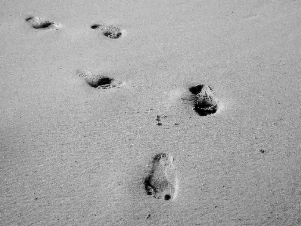 meine Spuren im Sand by susikra 