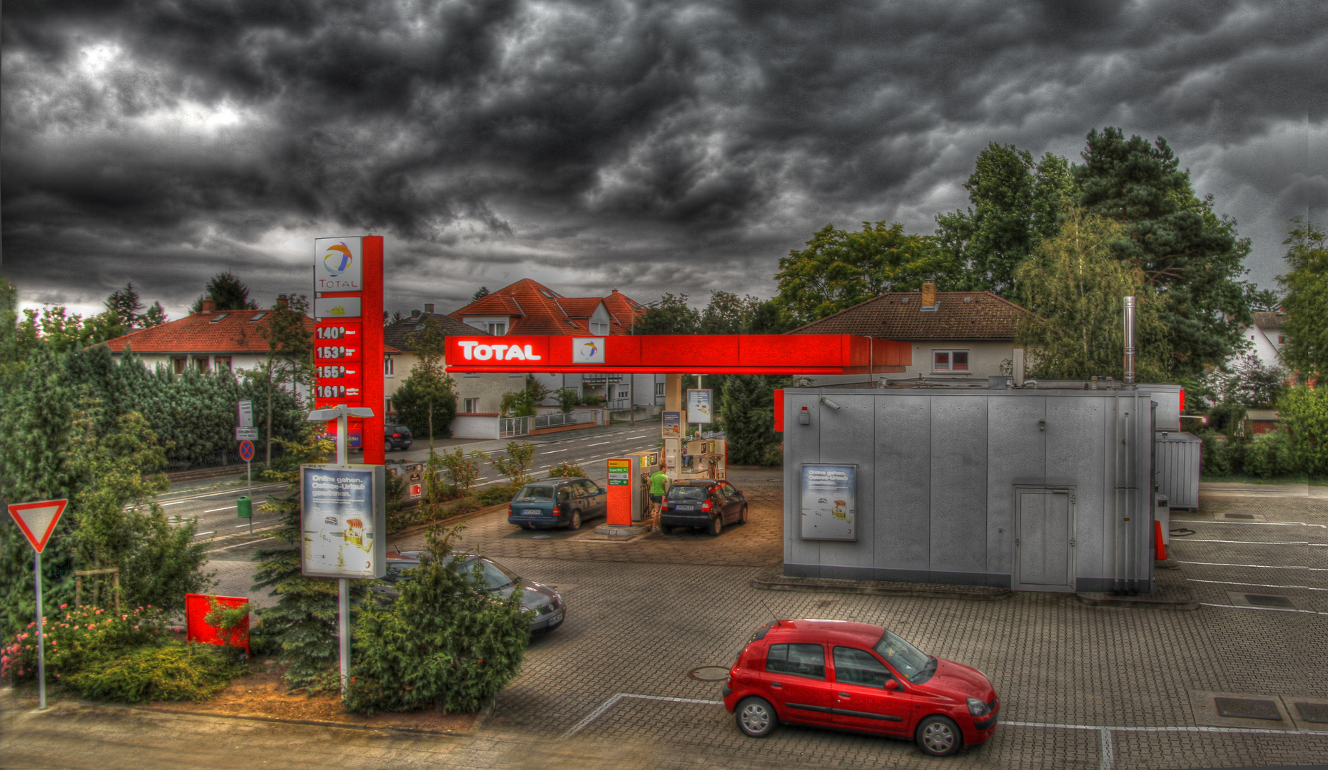 Meine Tankstelle,deine Tankstelle,unsere Tankstelle.....