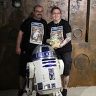 meine Tochter mit Mann und R2 D2